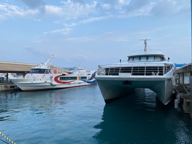 ユーグレナ石垣港離島ターミナル