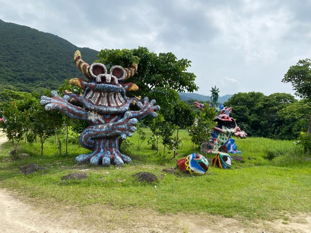 ゆんたくシーサー庭園