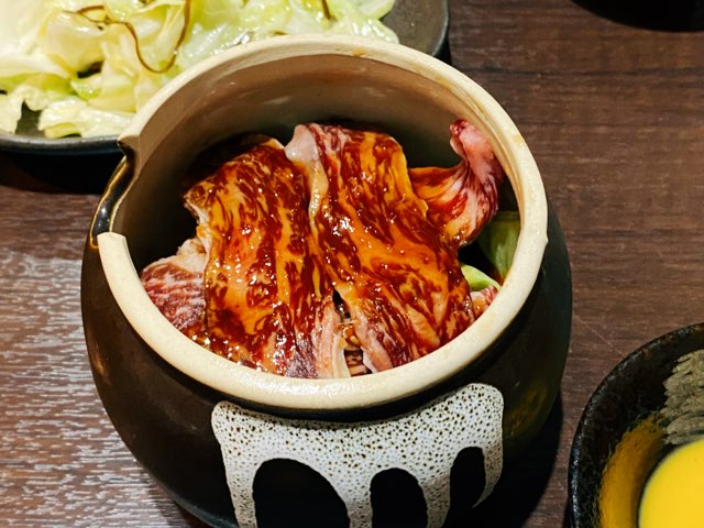 大衆炭火焼肉にくよか