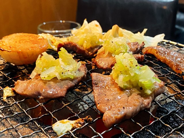 大衆炭火焼肉にくよか