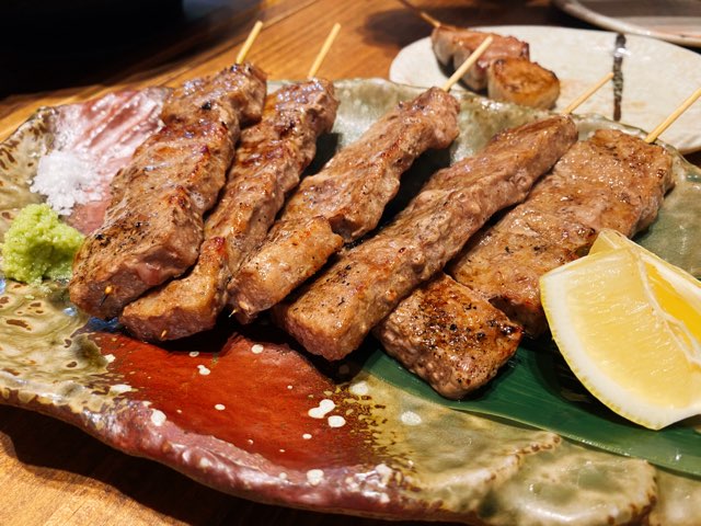 炭火焼鳥けむり