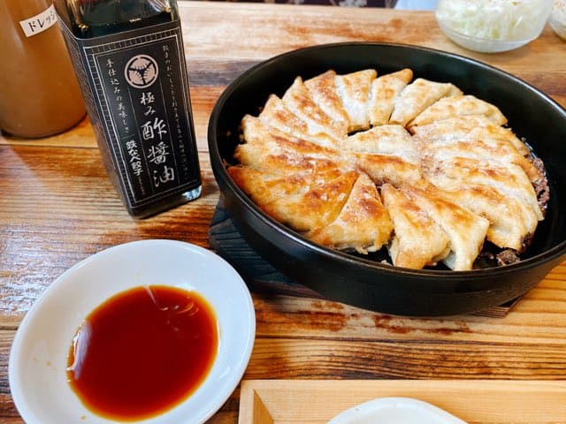 鉄なべ餃子くまもと総本店