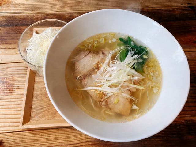 鉄なべ餃子くまもと総本店