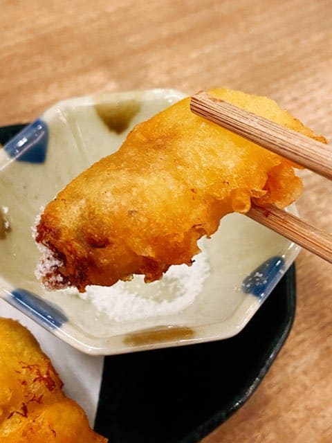 タコと魚と肴と餃子 さんじ 屋台村