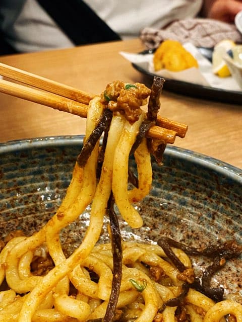 タコと魚と肴と餃子 さんじ 屋台村