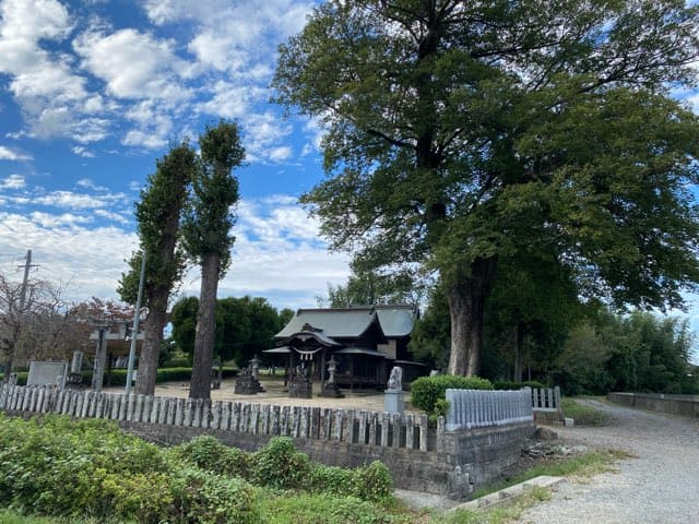 中無田熊野座神社の銘水