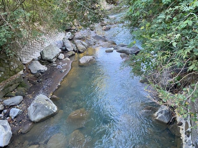 青い川(霧島川)